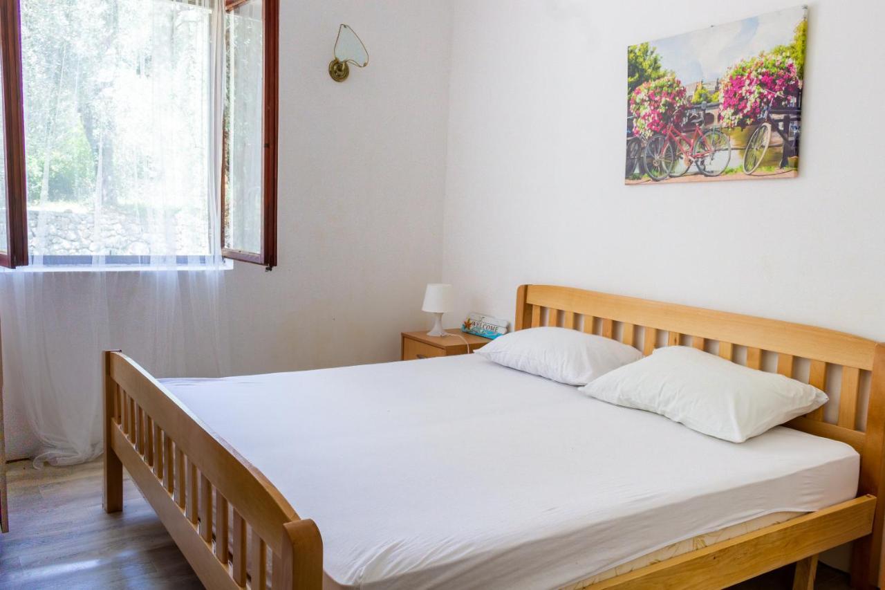 Vuko I Magdalena Midzor Apartment Petrovac Bagian luar foto
