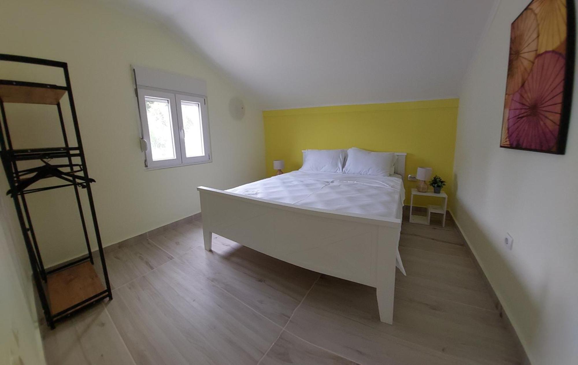 Vuko I Magdalena Midzor Apartment Petrovac Bagian luar foto