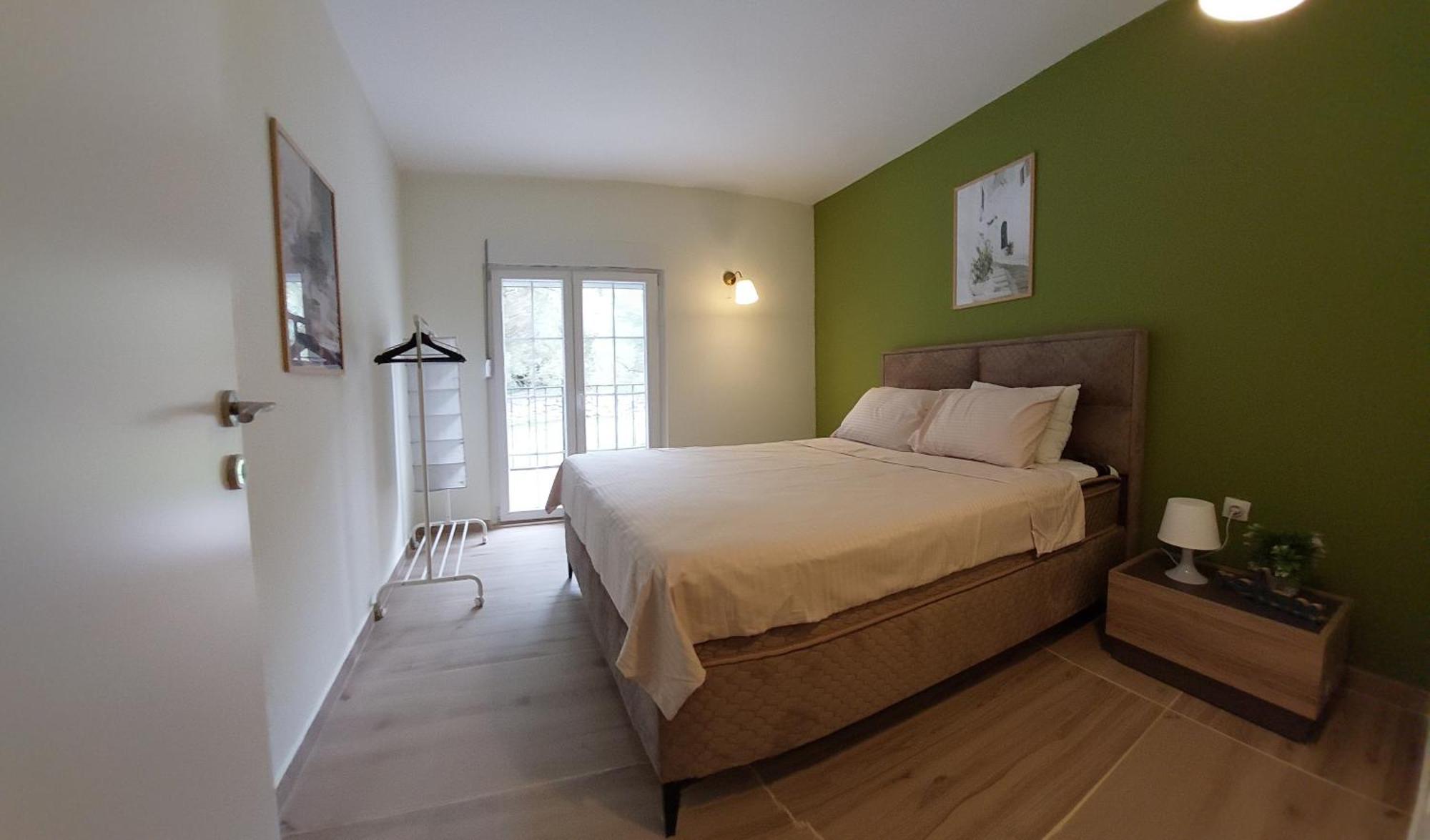 Vuko I Magdalena Midzor Apartment Petrovac Bagian luar foto